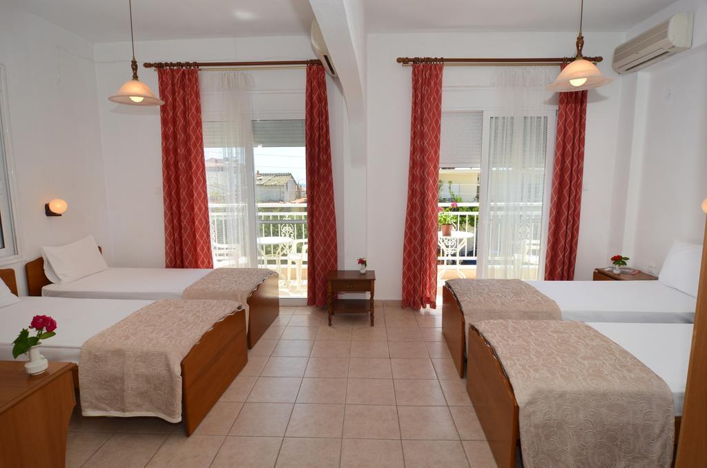 Triada Hotel Limenaria (Thasos) Quarto foto